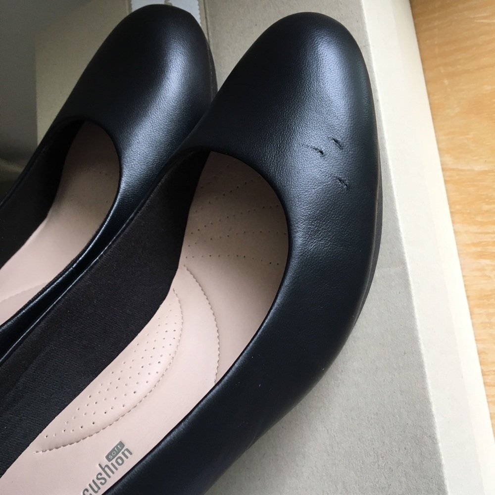 NWT Clarks Leather Pump Heels - Picture 8 of 8